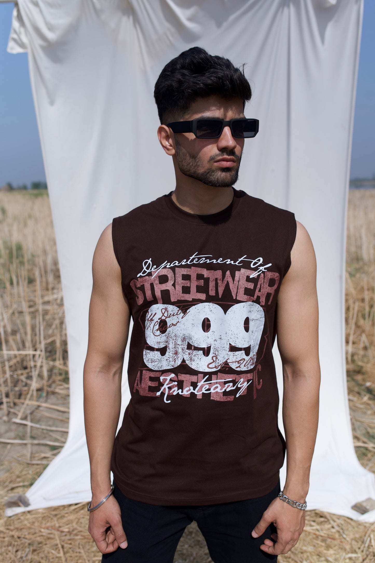 999 Aesthetics Tank